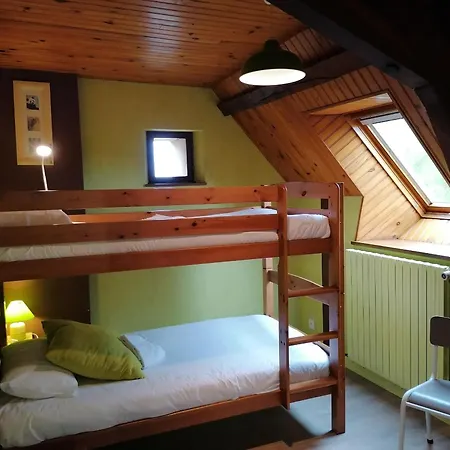 Grande Maison En Pierre Avec Plan D'eau, Jardin Cloture, Cheminee, Et Activites De Plein Air - Fr-1-600-159 * Brece (Mayenne)